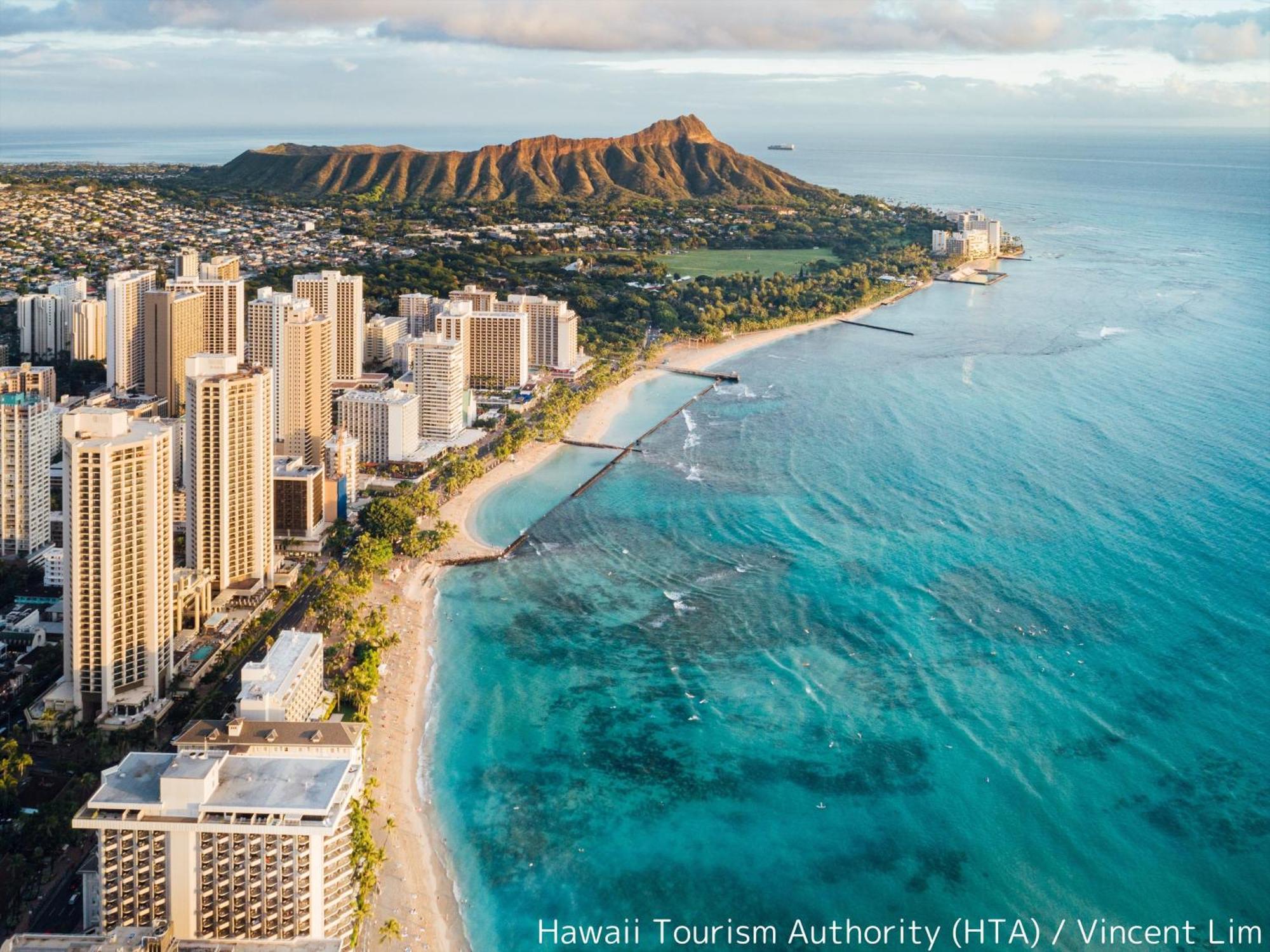 Capsule hotel First International Hawaii Honolulu